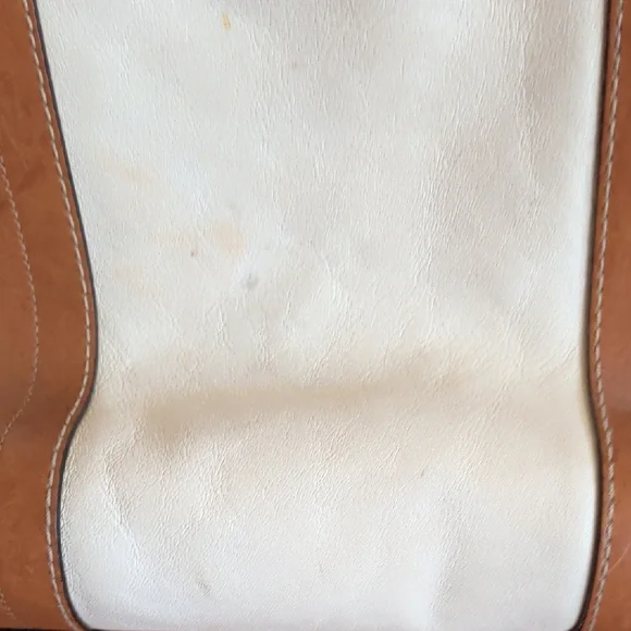 Coach White and Brown Tote Bag - Picture 4 of 11